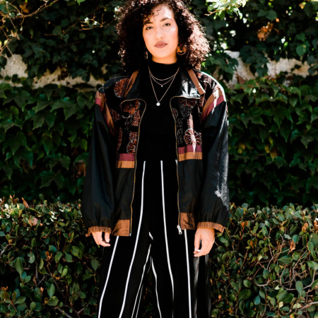 Черные замшевые брюки с полосками