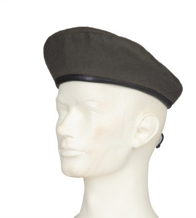 Берет уставной