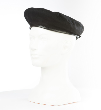 Берет уставной